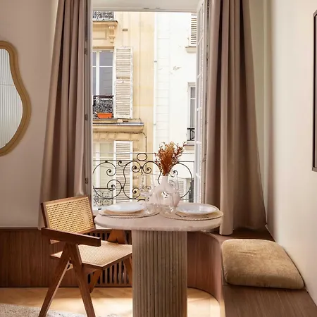 Apartament Luxurious A-c Flat - 2p - Bastille-le Marais Paryż